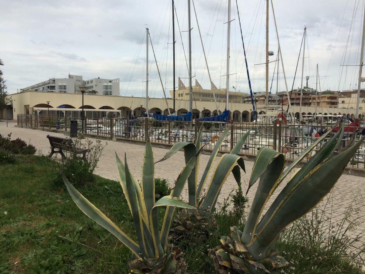 Appartamento Casa Daniele Lido di Ostia Esterno foto